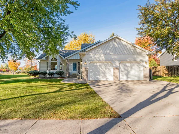 3525 22nd St S, Fargo, ND 58104