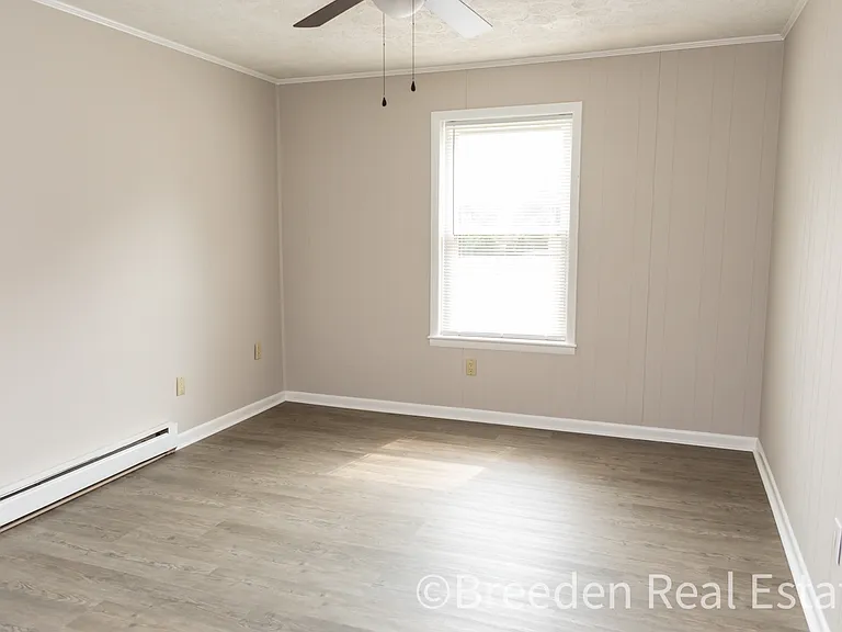 305 Park Ave #D — Photo 12