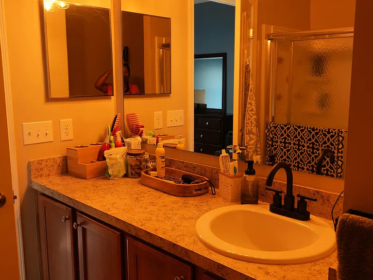 6258 Maple Glen Dr — Photo 3