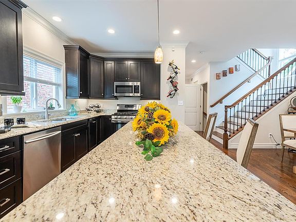 5th image of 7408 Cornell Ave