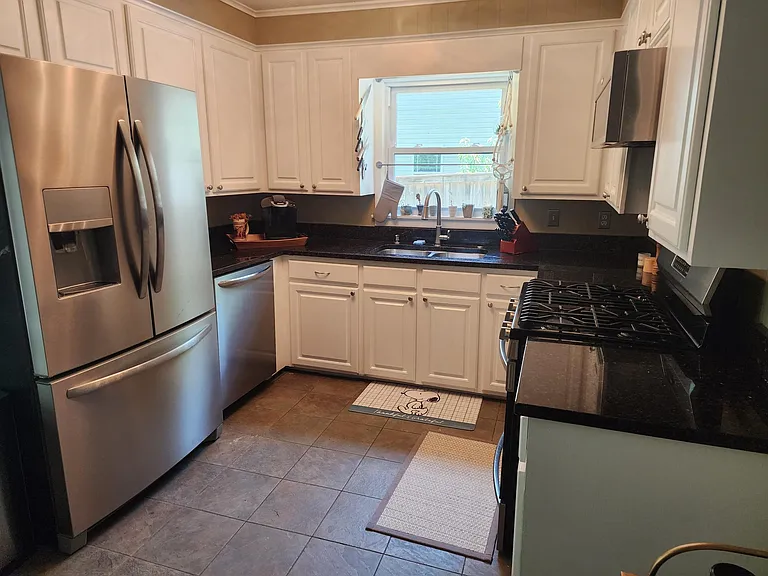 2519 Treeside Dr — Photo 5