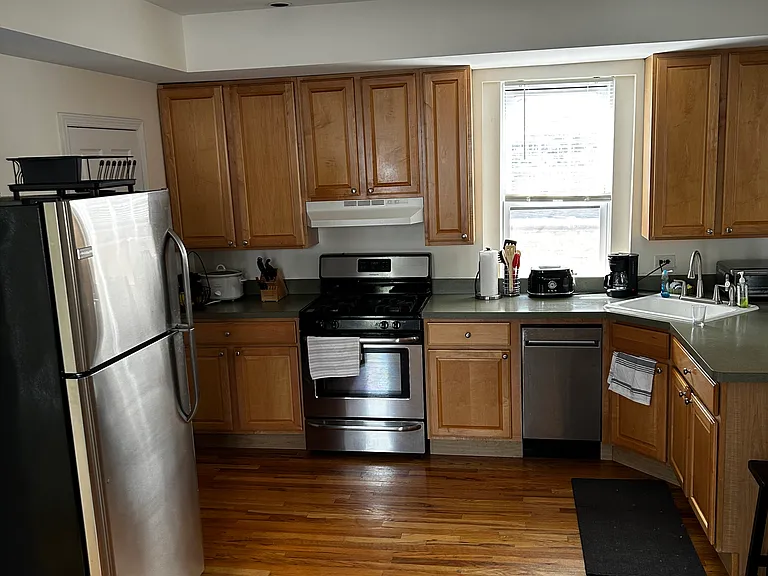 2135 N Leavitt St #2-CH — Photo 21
