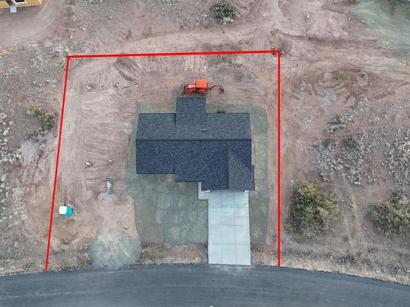 20297 E Saguaro Dr, Mayer, AZ 86333