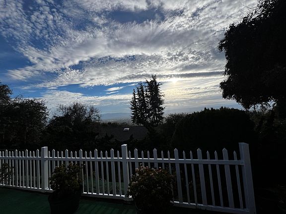 4th image of 15100 Garcal Dr