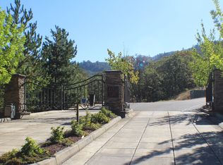 115 Deer Fern Way, Roseburg, OR 97470