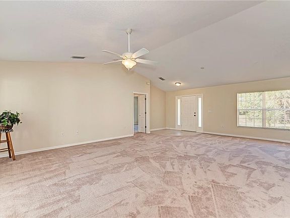 5th image of 5324 Newcastle St
