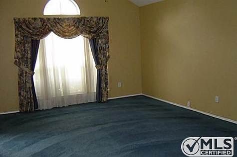 3rd image of 1209 Castleman Dr
