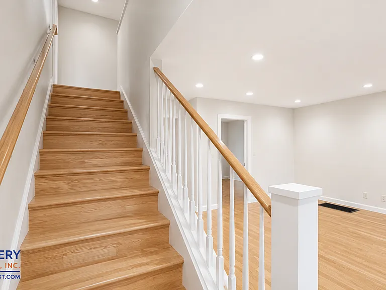 24 Sylvan Way — Photo 23