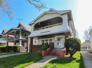 2075 Lewis Dr, Lakewood, OH 44107