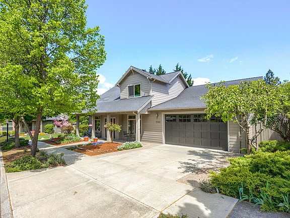 3rd image of 2242 Chitwood Ln