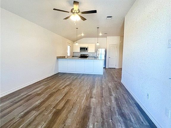2nd image of 107 Dolphin Dr