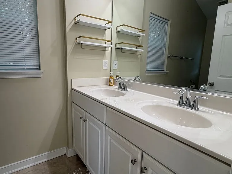 5539 Belle Pond Dr — Photo 13