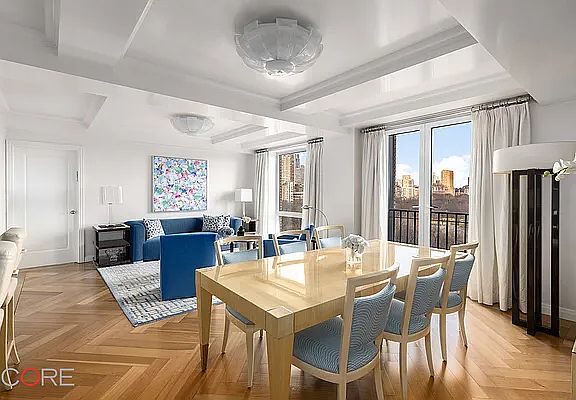 3rd image of 160 Central Park S #1105