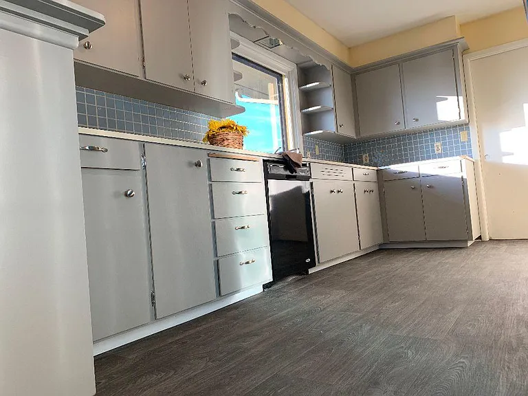 9420 SE 92nd Ave — Photo 6