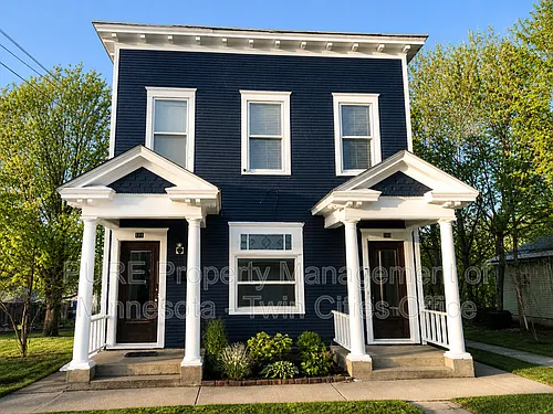 109 Page St W Photo 1