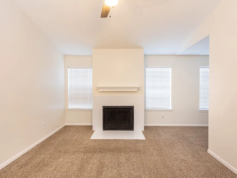 14600 Fonmeadow Dr #11 — Photo 24