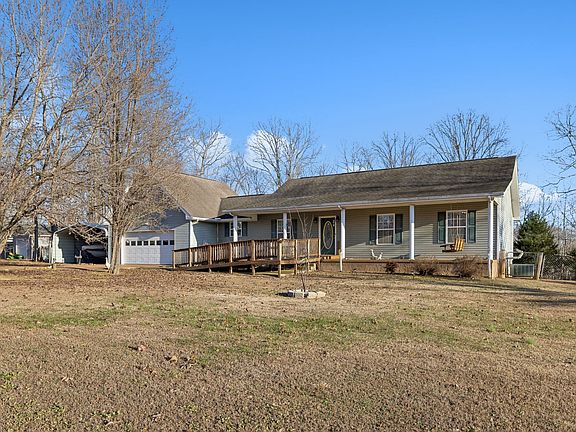 4th image of 115 Boyd Ln