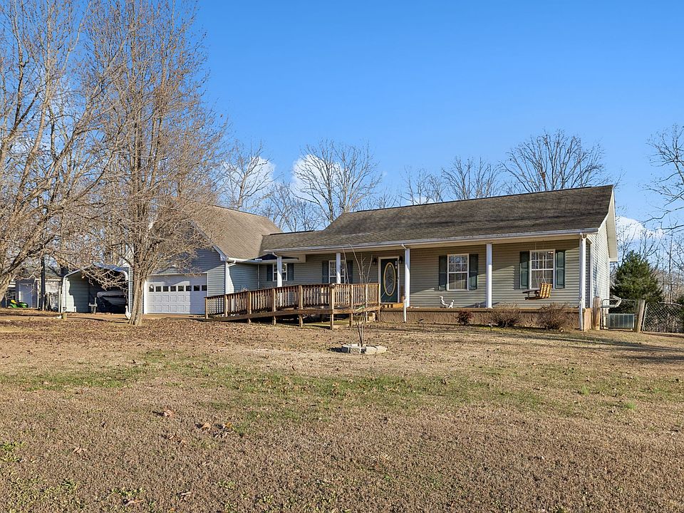 1st image of 115 Boyd Ln