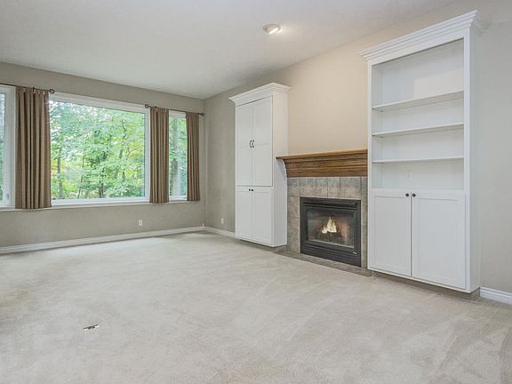 2nd image of 14629 Creek Edge Dr