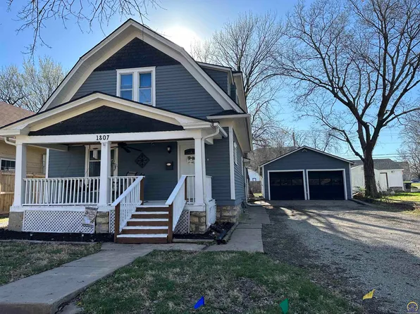 1807 SW Lane St, Topeka, KS 66604