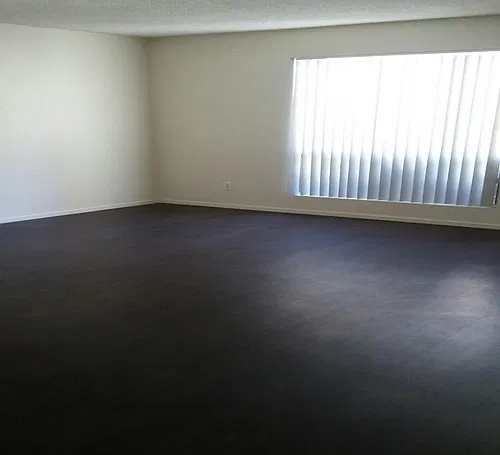 Floor plan Renovated Studio