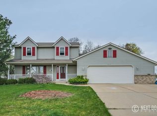 2547 Ridge Top Dr SW, Byron Center, MI 49315