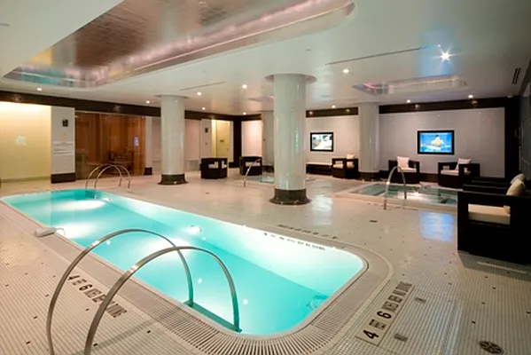 Sold by Urban Marketing--District | media 7