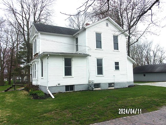 3rd image of 318 N Chicago St