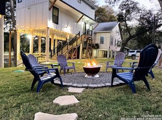 6789 River Rd, New Braunfels, TX 78132