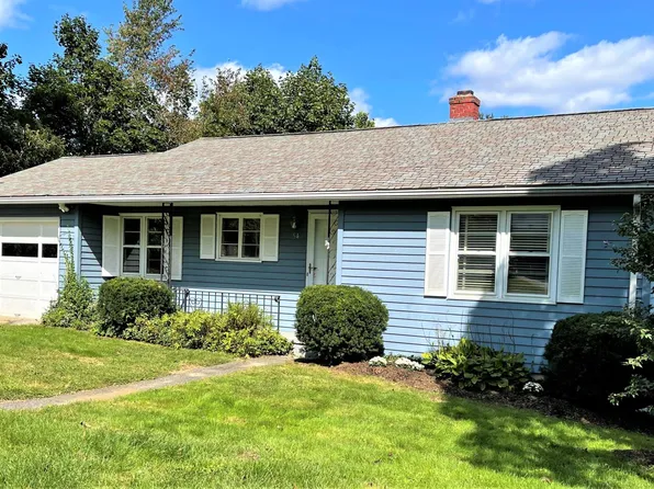 54 Karl St, Litchfield, CT 06759