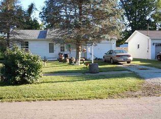 507 W Delaware St, Knox, IN 46534