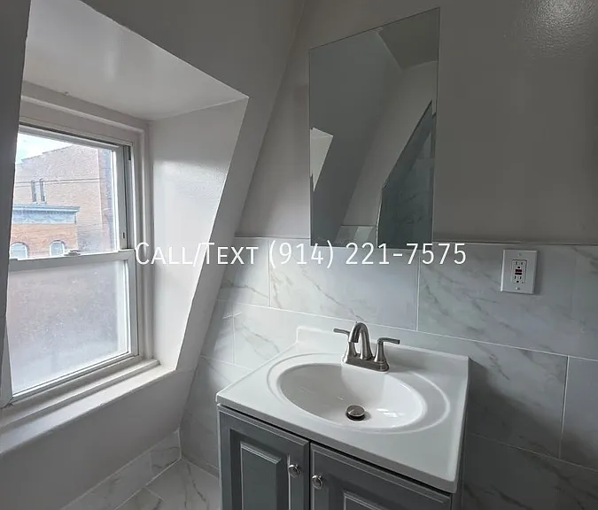 26 Vineyard Ave #2 — Photo 15