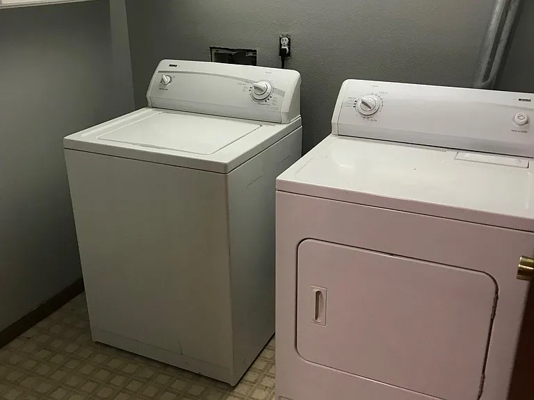 Shared Washer Dryer