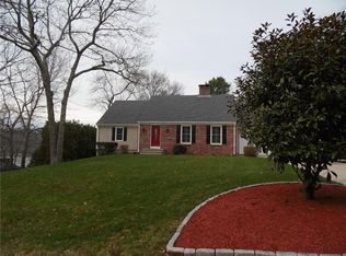 27 Andersen Ct, Westerly, RI 02891