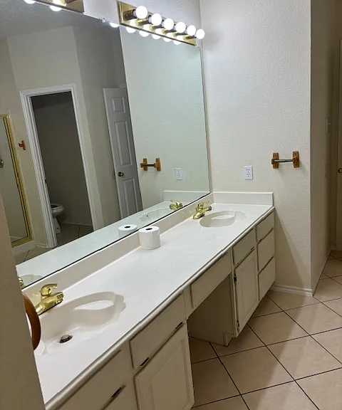 1403 Lakeshore Dr — Photo 7