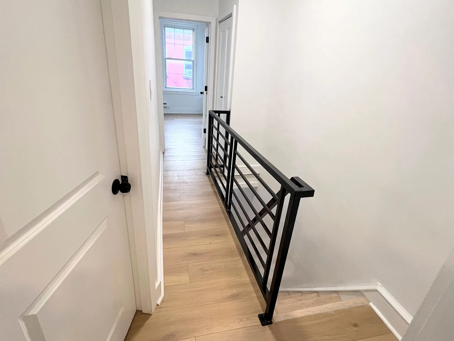 3 bed, 1092 sqft, $1,775 — Photo 3