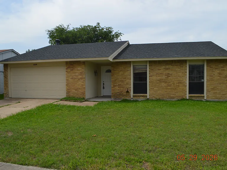 5225 Worley Dr — Photo 1