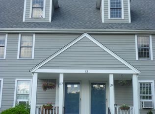 189 Twin Lakes Dr, Halifax, MA 02338