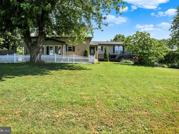 55 Groff Rd, Annville, PA 17003