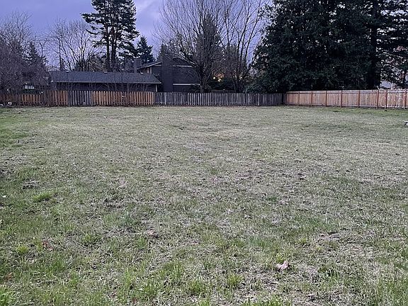 5th image of 170th And Division St