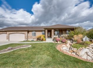 3822 W Salinas Dr, Riverton, UT 84065