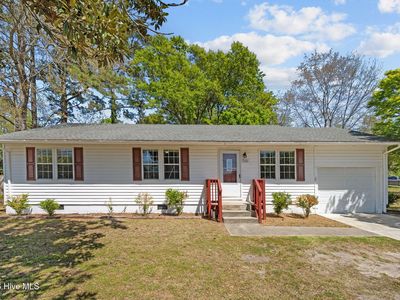 700 Henderson Drive, Jacksonville, NC, 28540