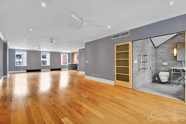 Rented by City Connections Realty | media 11