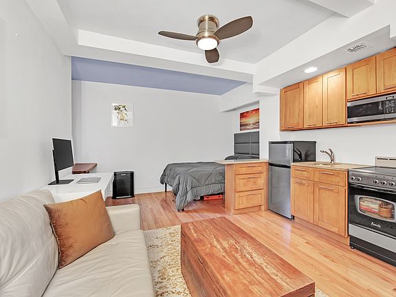 2nd image of 25 Tudor City Pl APT 509