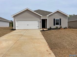 198 Trestle Point Dr, Harvest, AL 35749