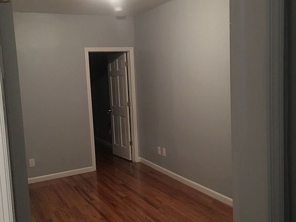 5th image of 594 Lincoln Pl #2