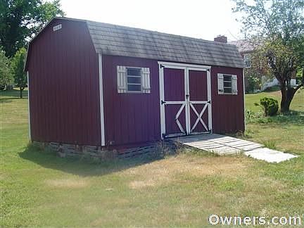 Double-Door Shed 18x12