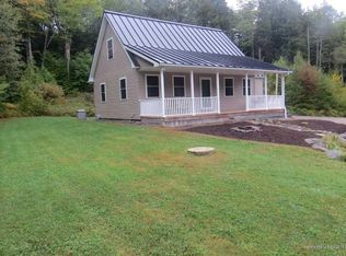 8 W Branch Rd, Mariaville, ME 04605