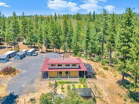 2nd image of 9935 Jackass Creek Rd