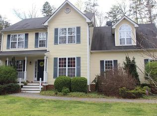 8103 Venable Rd, Kents Store, VA 23084